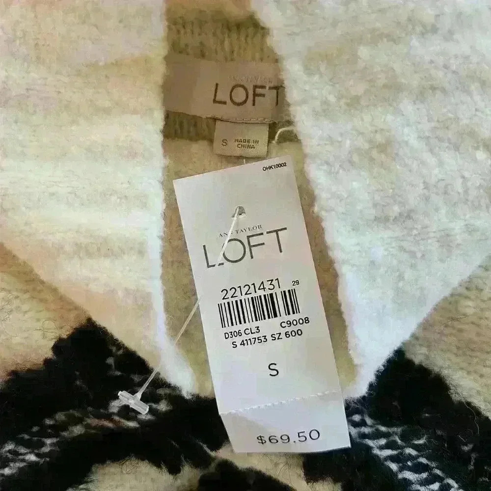 Ann Taylor LOFT Black and White Patterned Knit Sweater NWT - Picture 6 of 7
